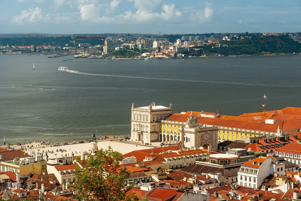 Praça do Comércio on the waterfront